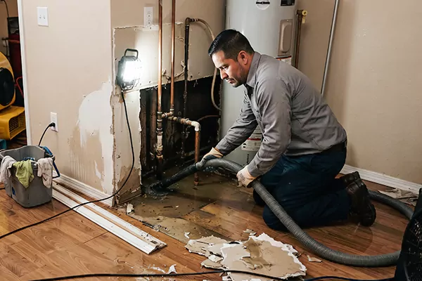 Burst Pipe Clean Up Olathe